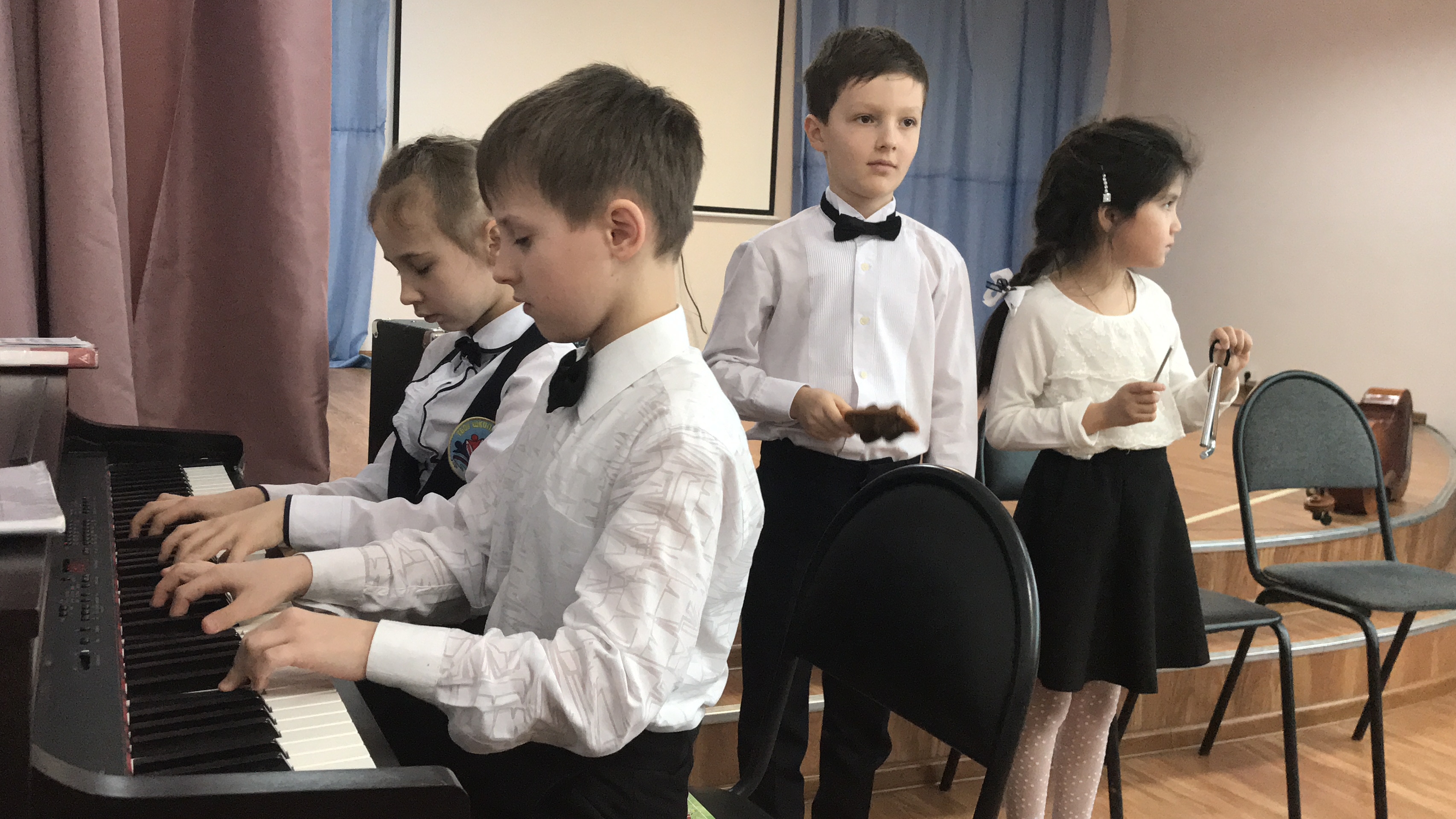 Концерт для ветеранов пройдет в Детской школе искусств имени Александра Корнеева