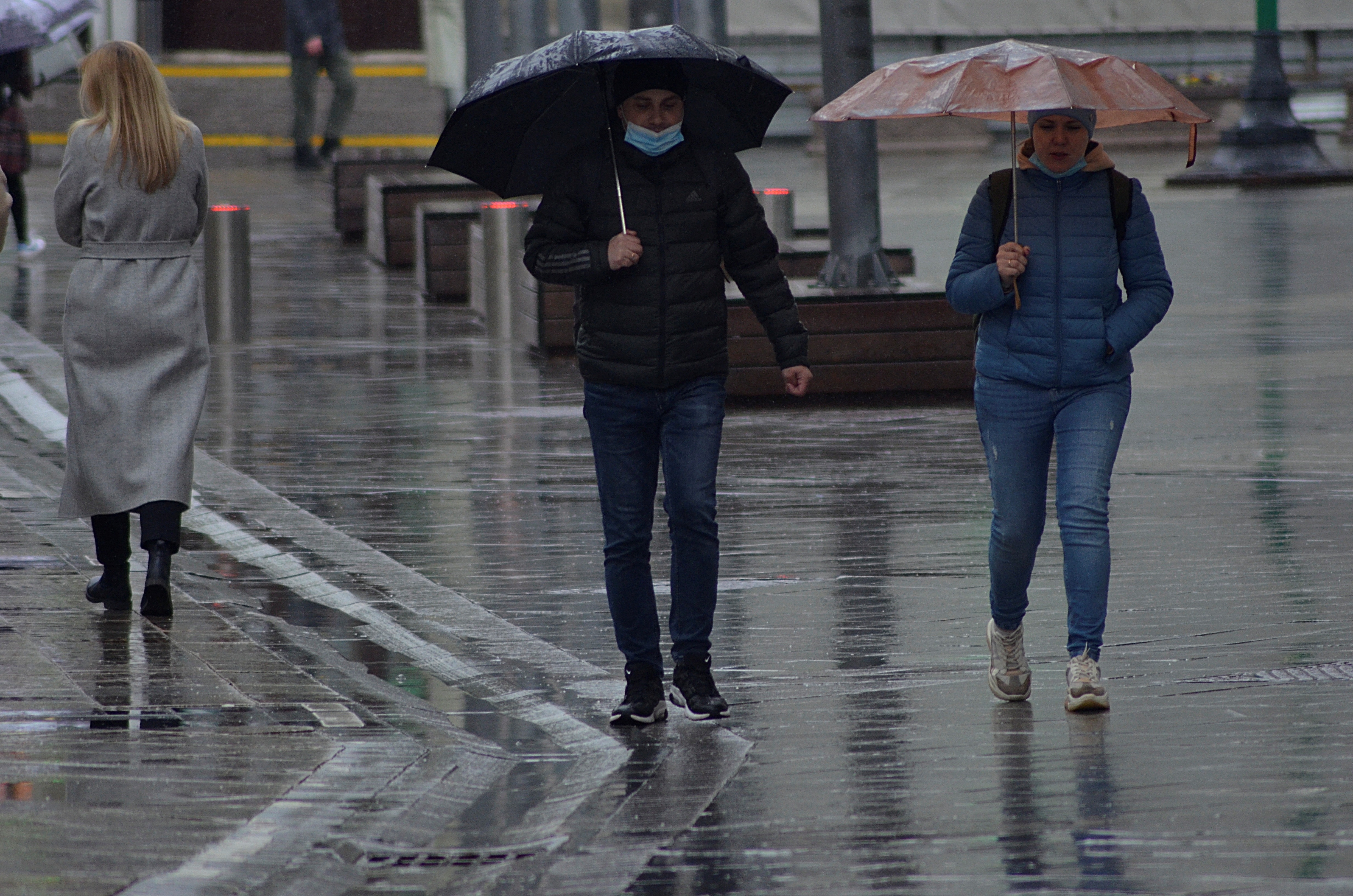 Сотрудники Гидрометцентра предупредили жителей столичного региона об ухудшении погодных условий